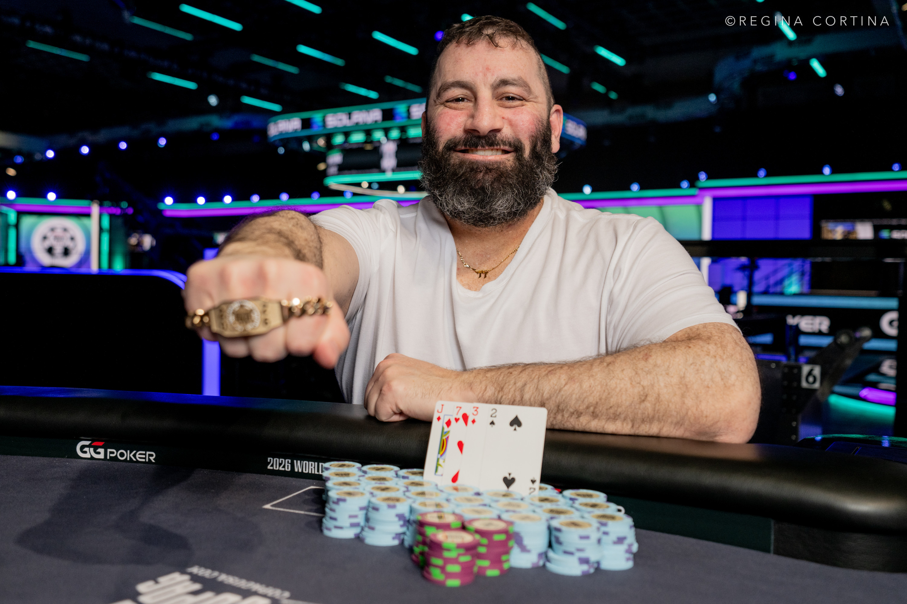 「双面牌桌」的疯狂：Justin Fawcett 如何在 WSOP 赢得唯一双底池锦标赛 - 918博天堂app - 918博天堂